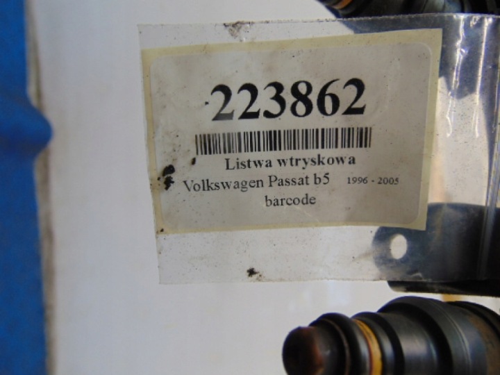 VOLKSWAGEN PASSAT B5 1.8 20V MOULURE INJECTION 058133681