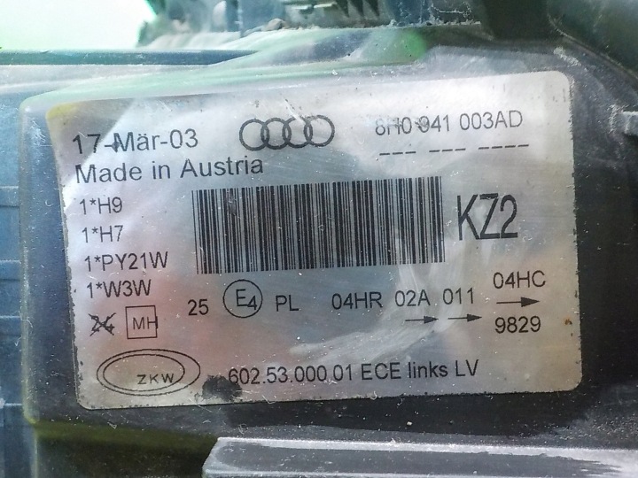 AUDI A4 B6 2.4 B 03R CABRIO 2D PHARE GAUCHE AVANT 8H0941003AD