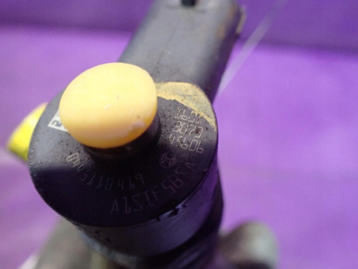 FIAT FREEMONT 11-20 2.0 JTD INJECTEUR 0445110419
