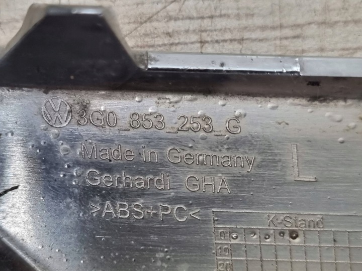 VOLKSWAGEN PASSAT B8 2020 AVANT CÔTÉ GAUCHE MOULURE PARE-CHOCS AVANT