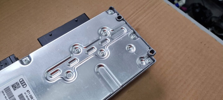 A5 8T LIFT S5 AMPLIFICATEUR AUDIO BANG OLUFSEN 8T1035223 A4 B8 S4 Q5 8R
