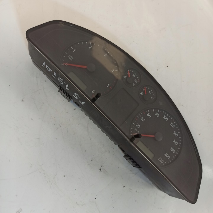 VOLKSWAGEN TRANSPORTER T5 1.9 D COMPTEUR TABLEAU DE BORD 88311346