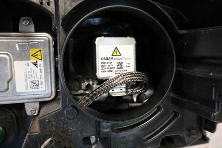 PHARE AVANT AVANT DROITE ALFA STELVIO XÉNON 50563959 2016-2020