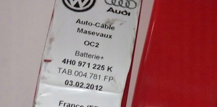 FIL BATTERIE 4.0 TFSI AUDI A8 D4 4H0971225K