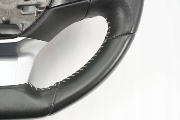 VOLANT CUIR MULTIFONCTIONNELLE PEUGEOT 308 98084115XU