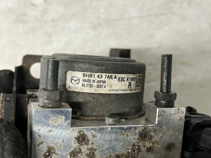 POMPE ABS MAZDA 3 BHR1437A0B