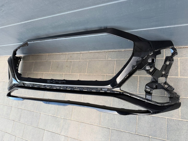 AUDI E-TRON S-LINE 4KE LIFT PARE-CHOCS AVANT AVANT 2023- 23-26
