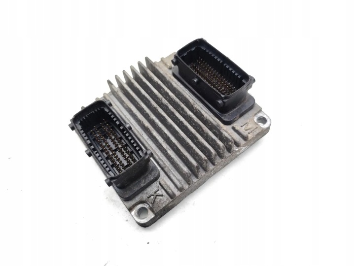 VAUXHALL ASTRA CONTRÔLEUR MODULE ECU 1.6 ESSENCE 62KW (84 HP) 09353509 2001