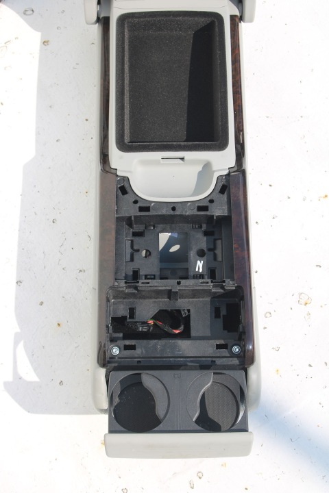 AUDI A8 ACCOUDOIR TUNNEL ARRIÈRE 4H 4H0885076K 4H0885065 4H0885076 4H0886828
