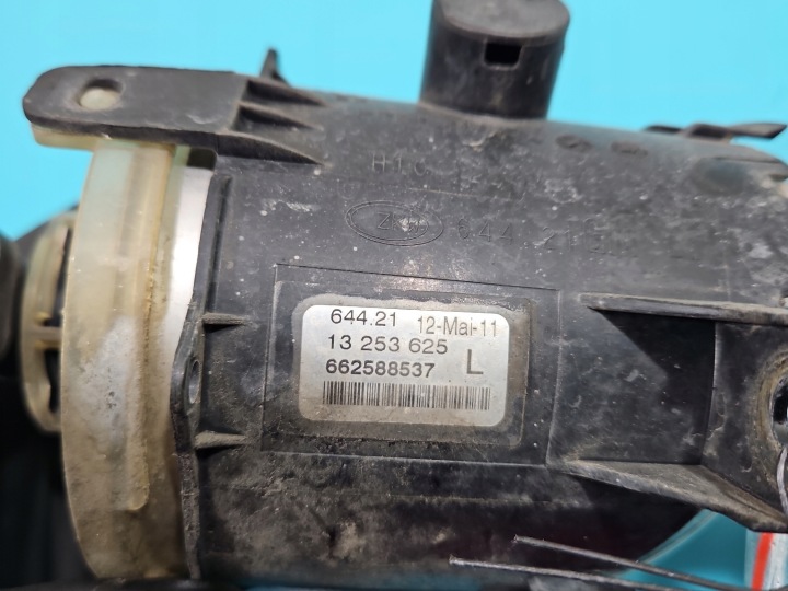 PHARES ANTIBROUILLARD GAUCHE OPEL MERIVA B 13253625