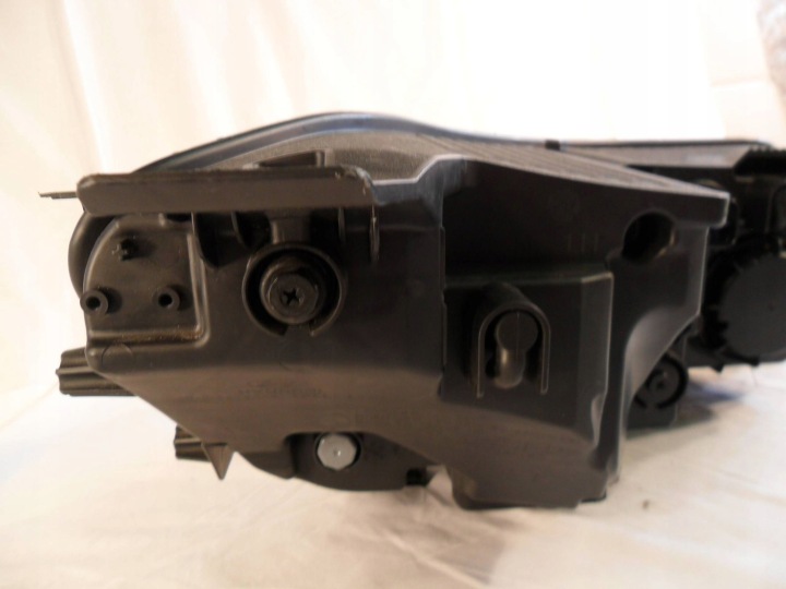 PROJECTEUR AVANT CÔTÉ GAUCHE HYUNDAI IONIQ 5 N05L