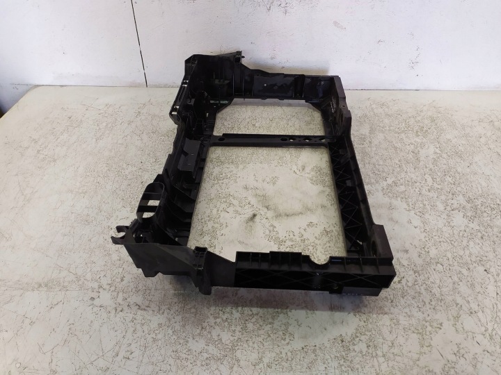 PANNEAU AVANT RENFORCEMENT AVANT SKODA MAZDA 2 II DE D65153110
