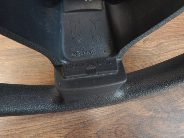 VW TIGUAN TOURAN VOLANT 1T0419091L