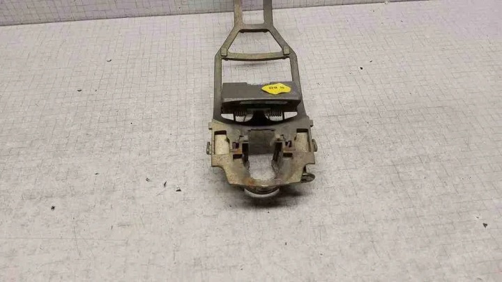 POIGNÉE ARRIÈRE DROITS PORTES VW TOUAREG (7LA, 7L6, 7L7) 7L0837886A 2.5L