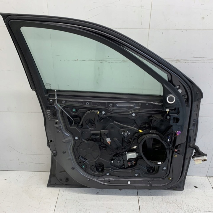 PORTES AVANT GAUCHE DANS COULEUR PAU GRIS JEEP GRAND CHEROKEE IV WK2 LIFT 18R