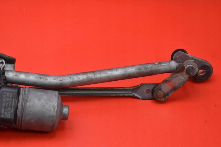 MÉCANISME PETIT MOTEUR ESSUIE-GLACES AVANT EUROPE 0390241509 AUDI A4 B7 04-08