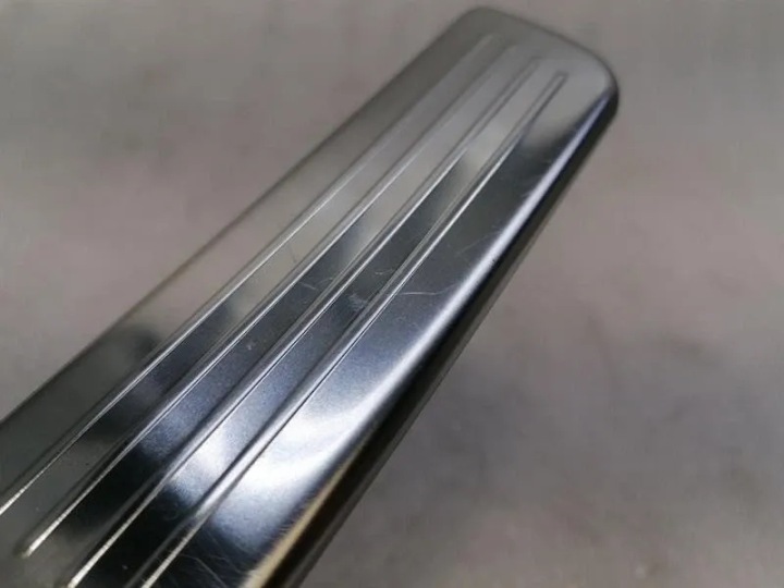 MERCEDES GLE W166 BAGUETTES SEUIL KIT