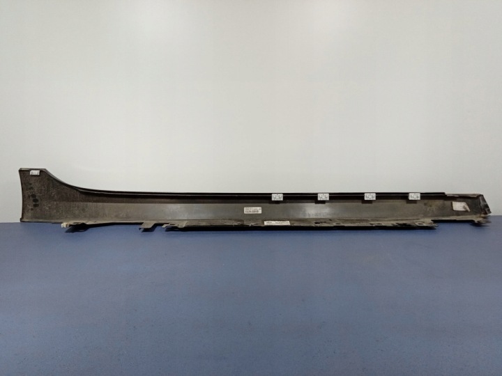 BMW 1 F40 MOULURE SEUIL GAUCHE 7461381 SCHWARZ 2