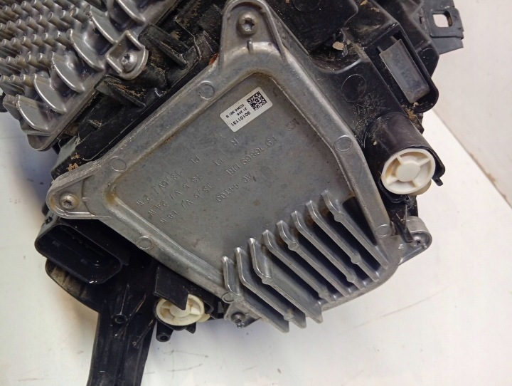 PROJECTEUR AVANT CÔTÉ DROITE MINI ONE COOPER F56 F55 5A01962 SUR POWODZI