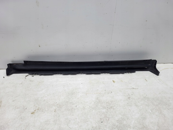 MOULURE SEUIL DROITE MERCEDES GLE AMG A1666980225