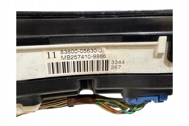 COMPTEUR TOYOTA AVENSIS T250 2005 GAUCHE CÔTÉ 8380005630J