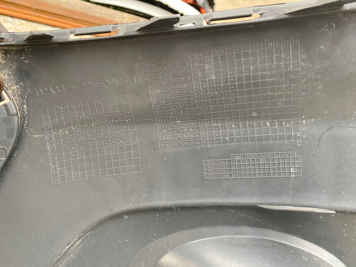 FORD TRANSIT CONNECT MK2 PARE-CHOCS AVANT DT11-17F775-A ORIGINAL