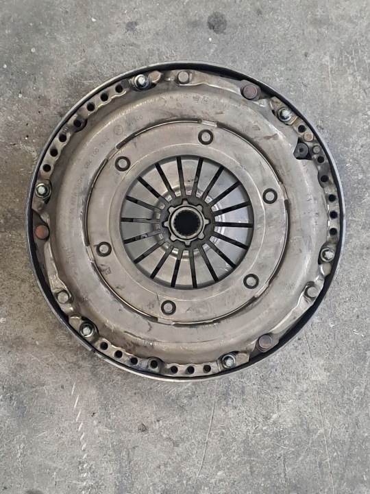 EMBRAYAGE VOLANT BIMASSE ENSEMBLE OPEL INSIGNIA 2.0CDTI 131K