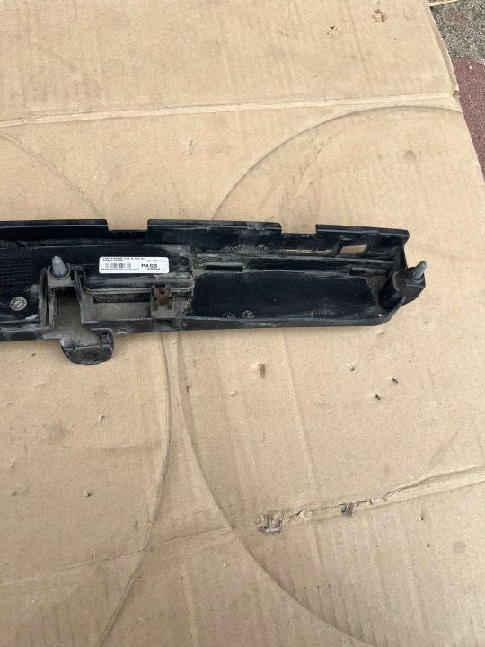 BMW 5 GT F07 MOULURE CACHE COUVERCLES DE COFFRE 7211220