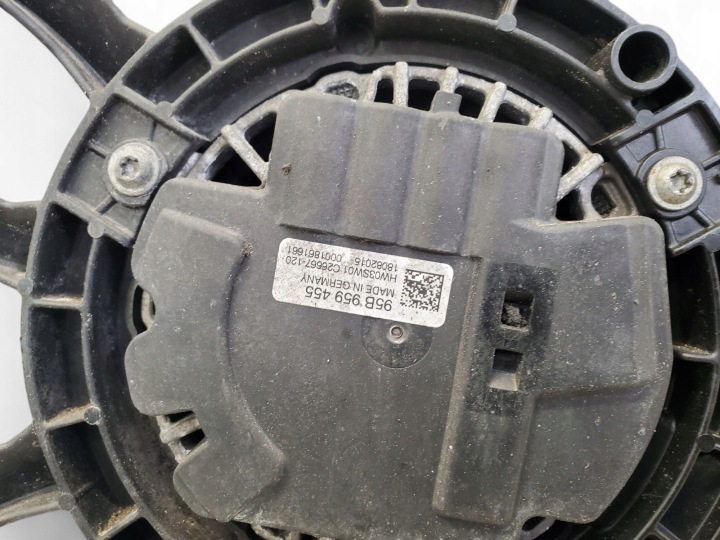 PORSCHE MACAN (95B) 8K0121251AL ENSEMBLE ENSEMBLE RADIATEURS