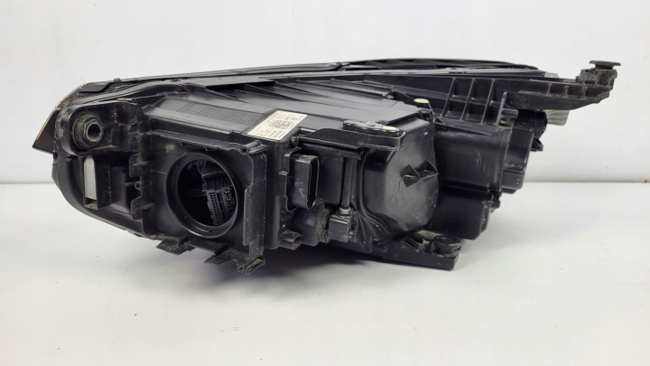 PROJECTEUR PHARE AVANT DROITE VW VOLKSWAGEN PASSAT B8 3G 3G1 LIFT 2019-