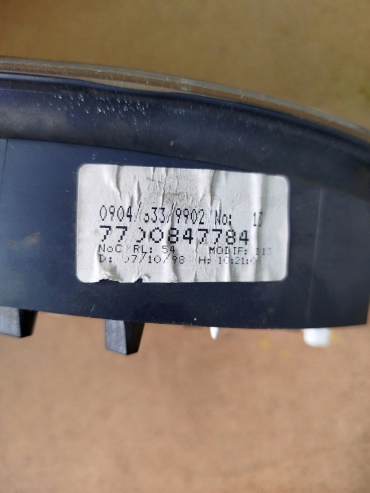 COMPTEUR COMPTEUR DE VITESSE RENAULT SCENIC I 7700847784
