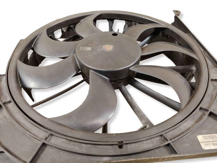 2008 DODGE NITRO VENTILATEUR RADIATEUR M114605