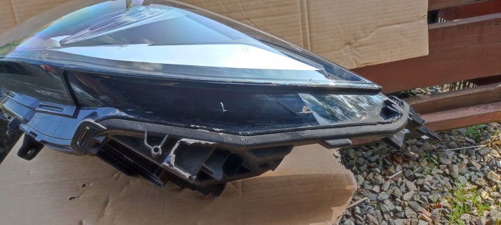 PHARE AVANT OPEL ASTRA K