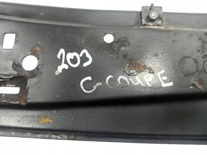 CENTRALE PIÈCE PANNEAU AVANT MERCEDES-BENZ C (W203) A2048173420 34308474