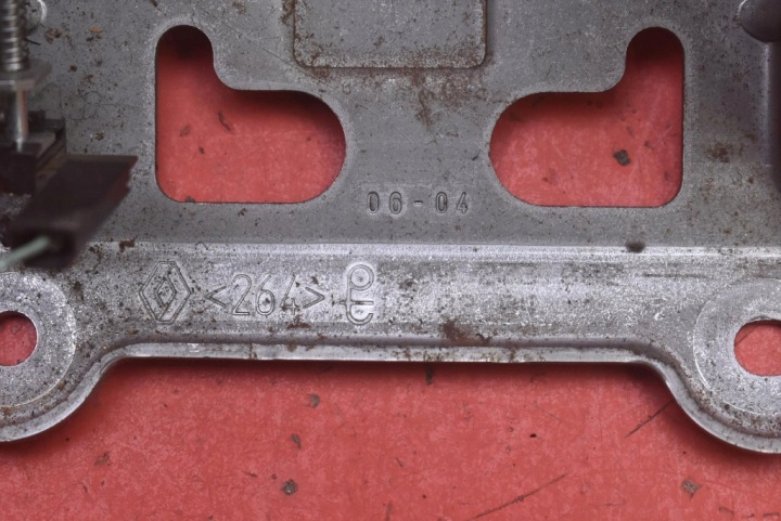 LEVIER FREINS MANUEL 8200273002 RENAULT MEGANE 2 II 02-06