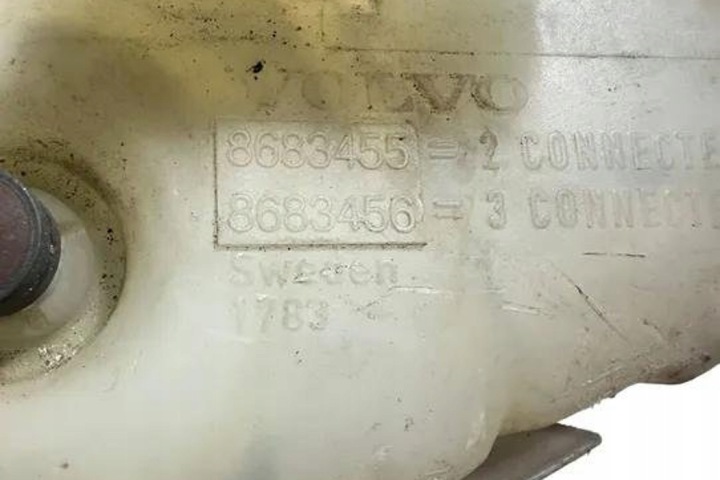 RÉSERVOIR D'EXPANSION VOLVO XC90 I 8683456 2.4L DIESEL 120KW 2004