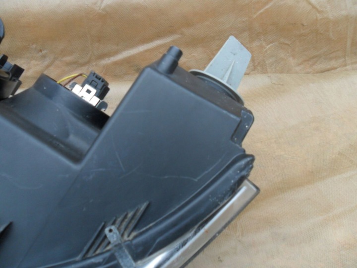 PHARE AVANT DROITE VW PASSAT B5 LIFT