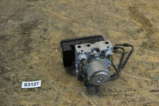 POMPE DE FREIN ABS HONDA S-WING
