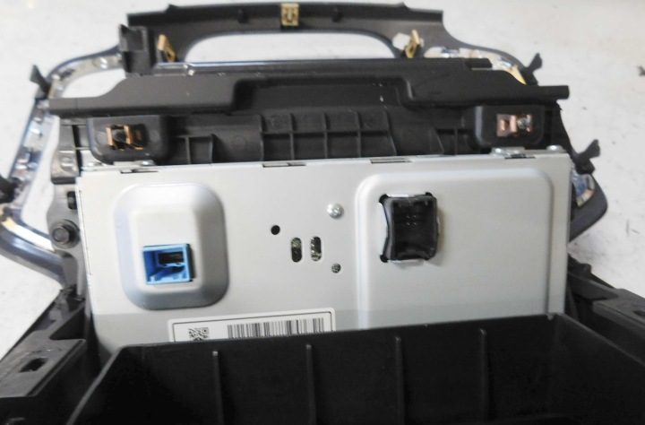 OPEL ZAFIRA C 16R AUTORADIO CD PANNEAU 84026626 13474060 MONITEUR