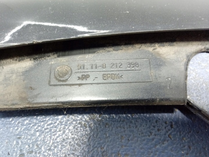 BMW 3 E46 COUPÉ CABRIO MOULURE PARE-CHOCS AVANT 8212398 303
