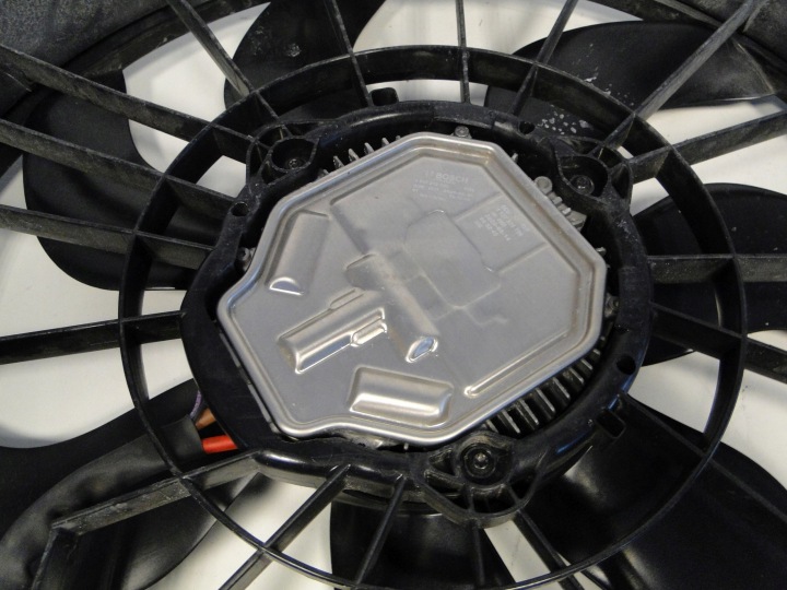 MERCEDES VENTILATEUR VENTILATEUR C CLASSE 205 GLC 253 A0999061200 43 AMG 850W