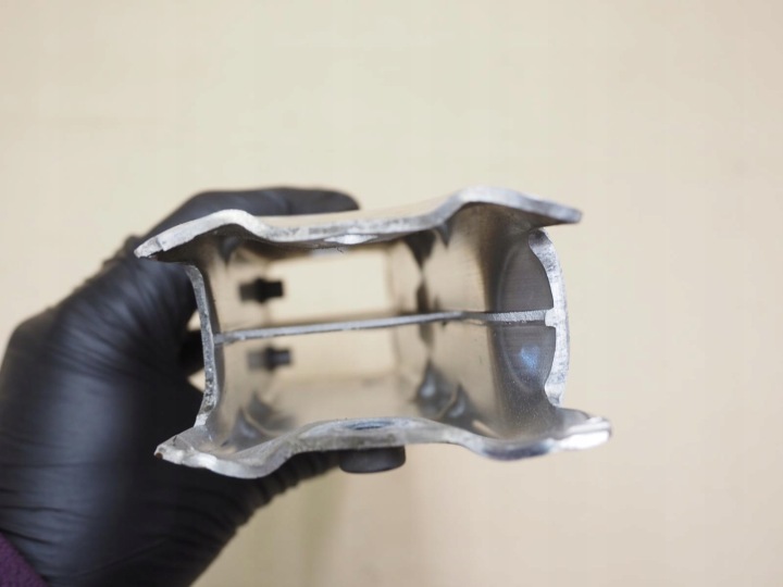 SUPPORT FOURCHETTE ZONES DE DÉFORMATION GAUCHE INFÉRIEURE MINI COUNTRYMAN U25 8737253-10