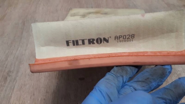FILTRE AIR FILTRON AP028 C25114