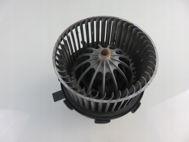 VENTILATEUR AUDI A5 (8T3) 8K1820021