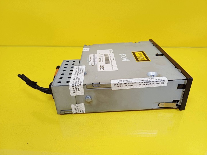 CHANGEUR DISQUES CD AUDI A6 C6 4E0035111A NR6