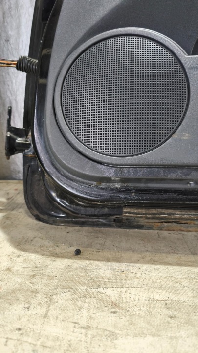 PORTES DROIT AVANT MITSUBISHI CZ3 2005R K: 34D