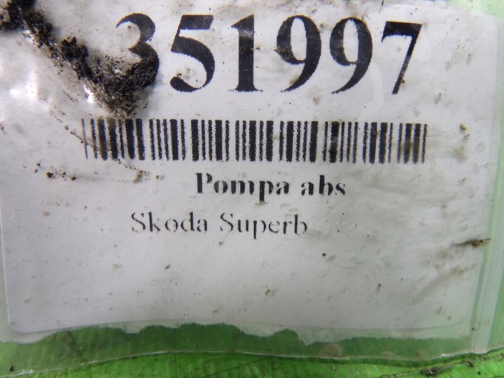 SKODA SUPERB 1.6 8V POMPE ABS DE FREIN 0265225139 3U0614517B