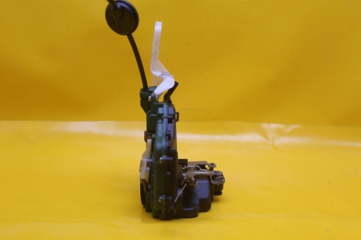 SERRURE DE PORTE DROIT ARRIÈRE VW POLO IV 9N SKODA AUDI 839016AG 6 GOUPILLE NR3087