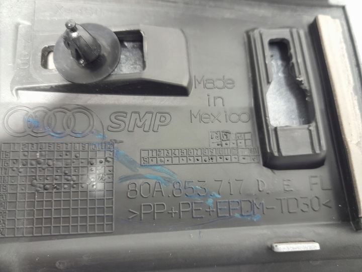 AUDI Q5 80A MOULURE REVÊTEMENT GARDE-BOUE GAUCHE AVANT LS9R 80A853717E