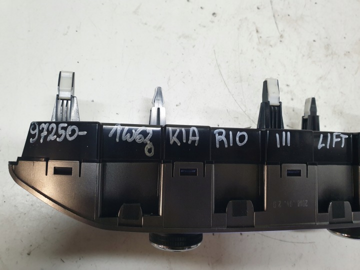 PANNEAU CLIMATISATION KIA RIO III LIFT 97250-1W620
